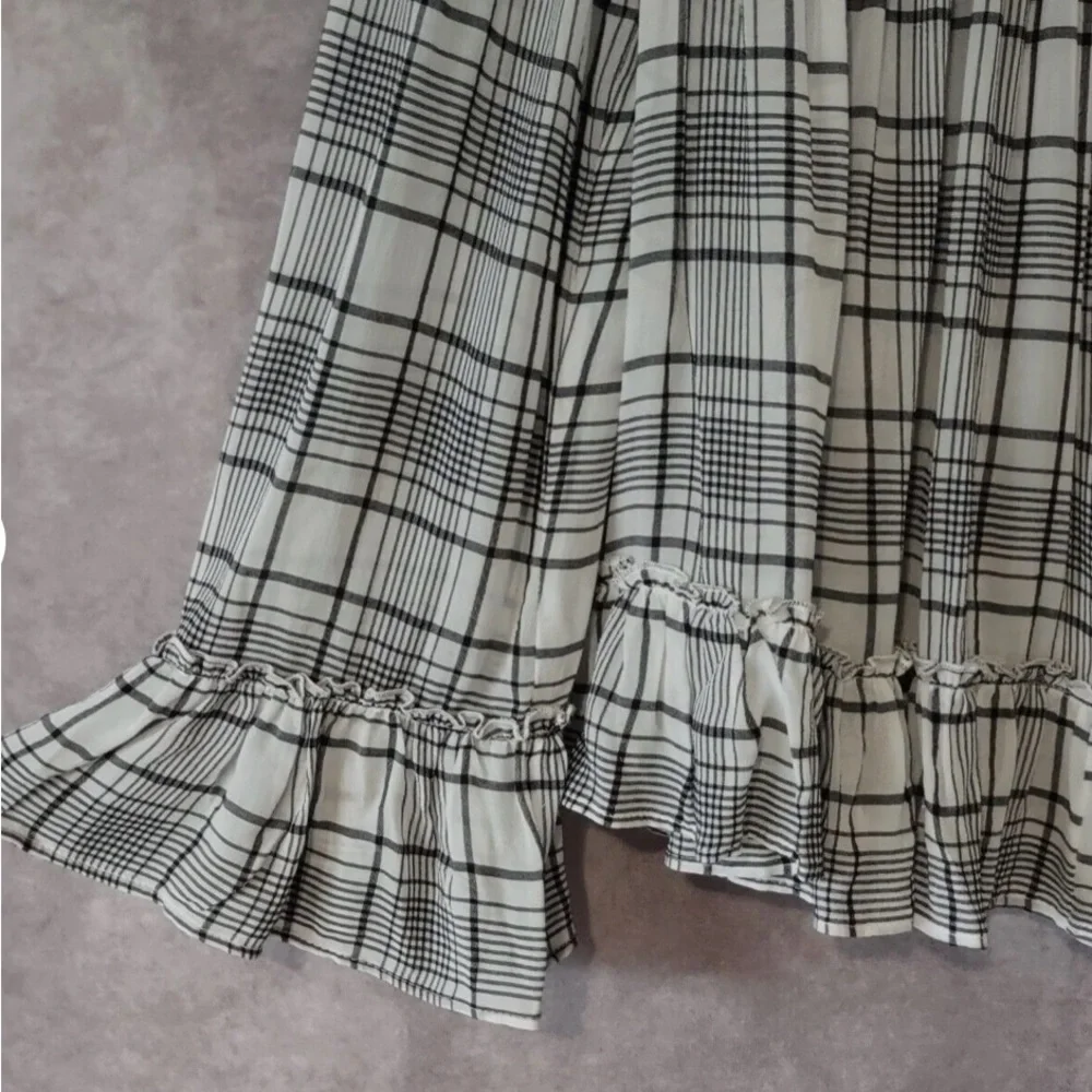 Loft Flowy Plaid Off Shoulder Top - Picture 3 of 6